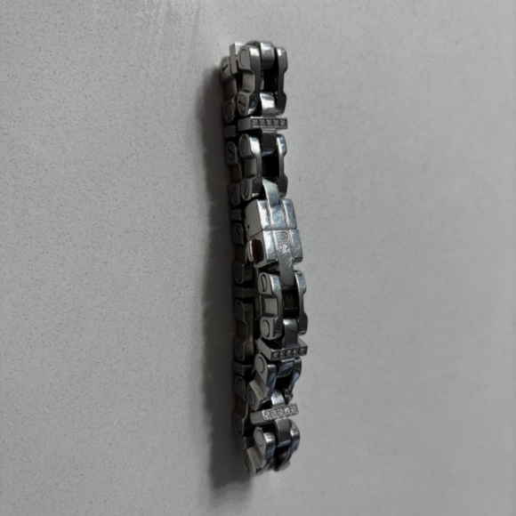 RUSSELL SIMMONS "HOUSTON" CITY SERIES STAINLESS STEEL AND DIAMOND BRACELET - Picture 7 of 7